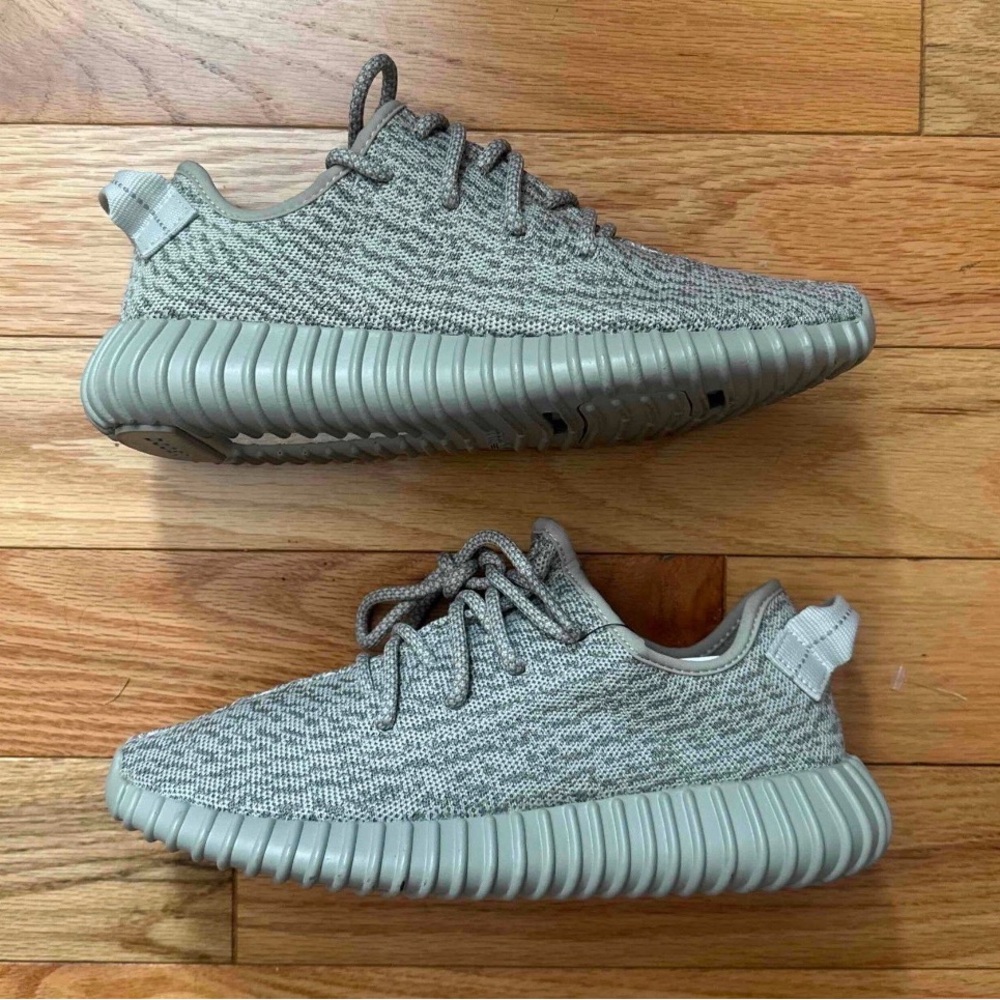 Yeezy 350 Moonrock
